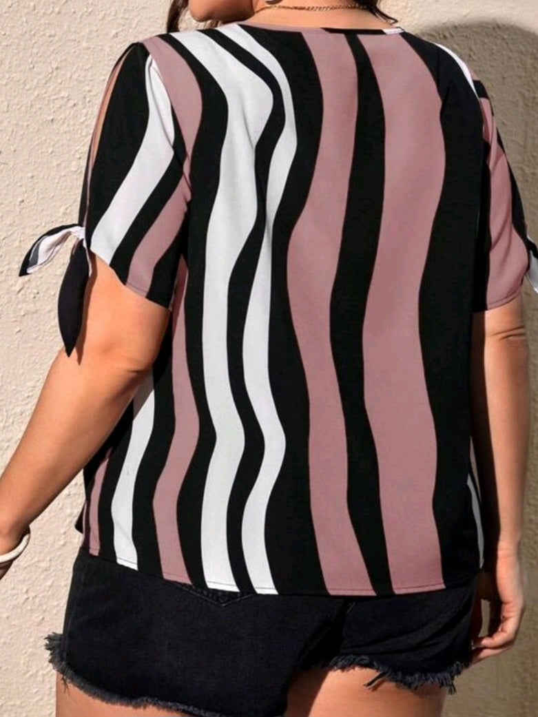 #0060 Wavy Striped Shirt